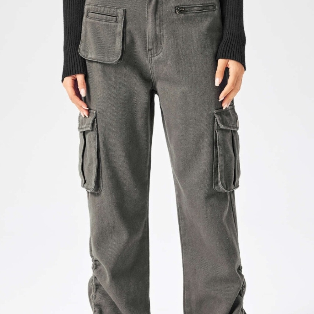 Cider Sz M NWT  - Gray Cargo Pants with Sturdy Material and Straight Fit - Picture 3 of 13